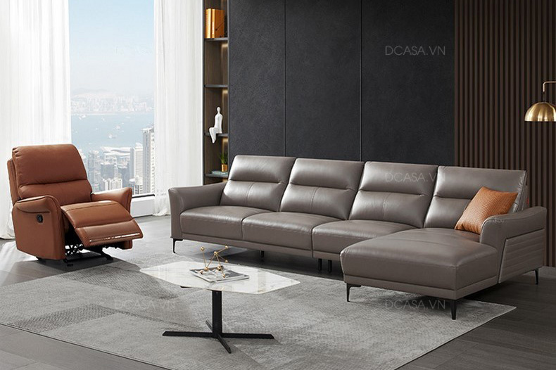 sofa phòng khách nhỏ tại Dcassa