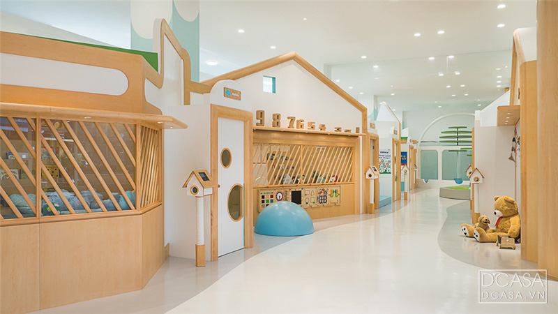 Thiết kế showroom đẹp với khu vui chơi cho trẻ