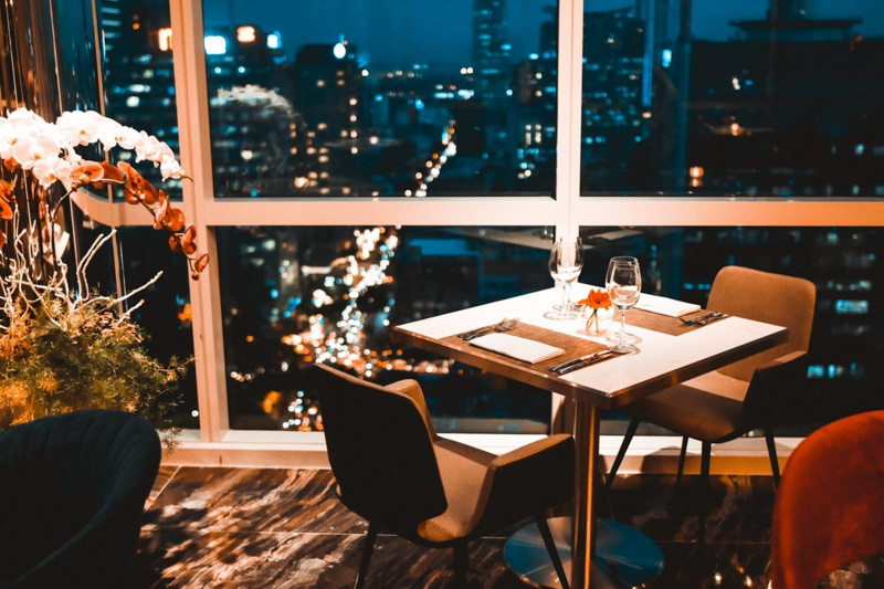Nhà hàng với thiết kế riêng tư lãng mạn cho buổi hẹn hò
